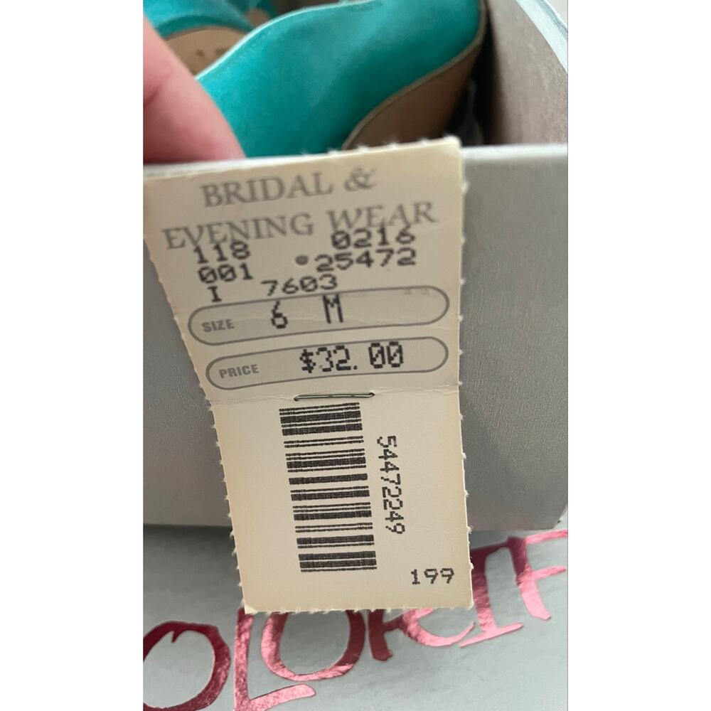 Vintage Coloriffics Emerald Green Satin Pumps Heels Size 6 - Picture 8 of 8